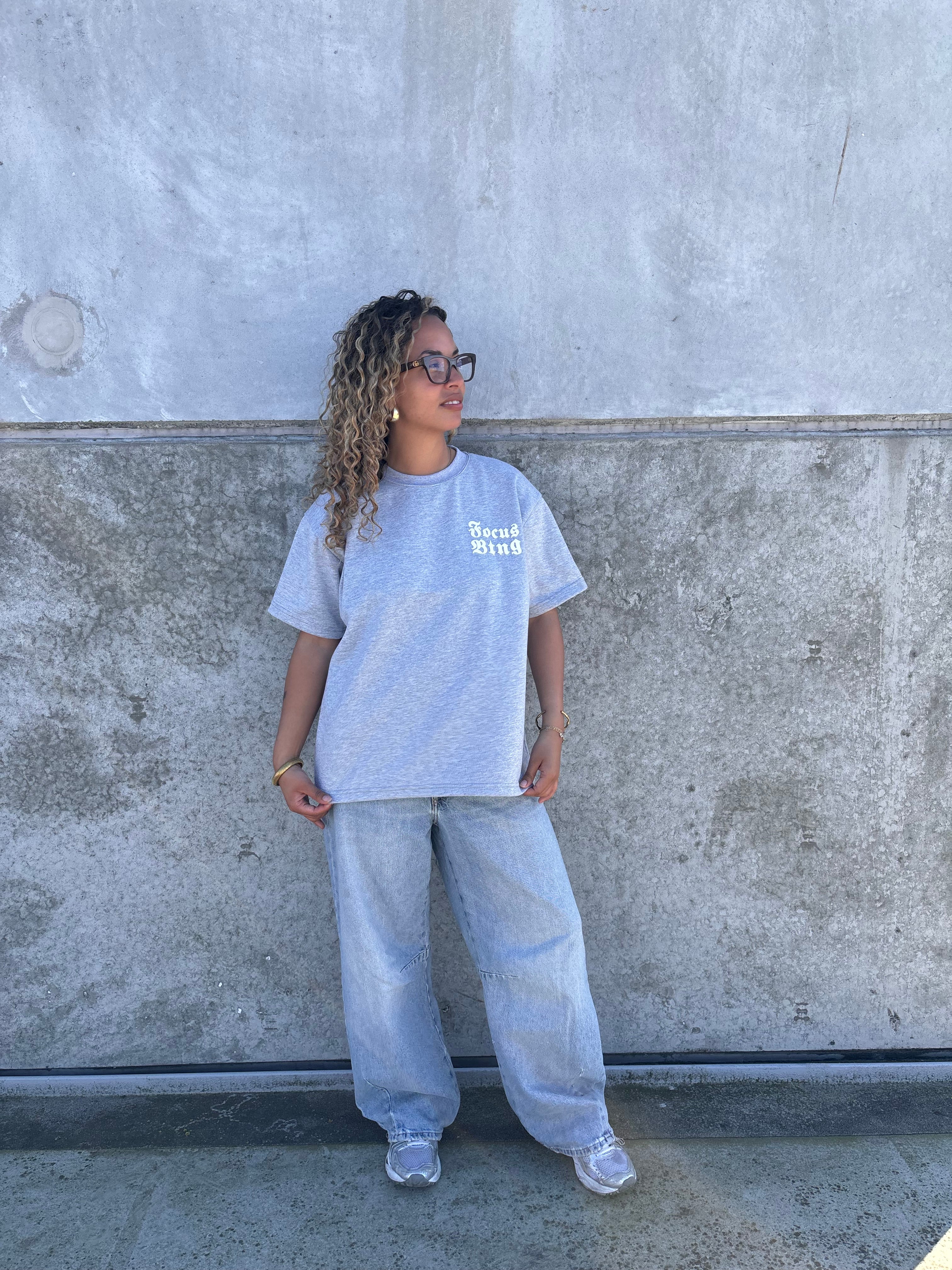 FOCUS “OUTSIDE” TEE (Grey)