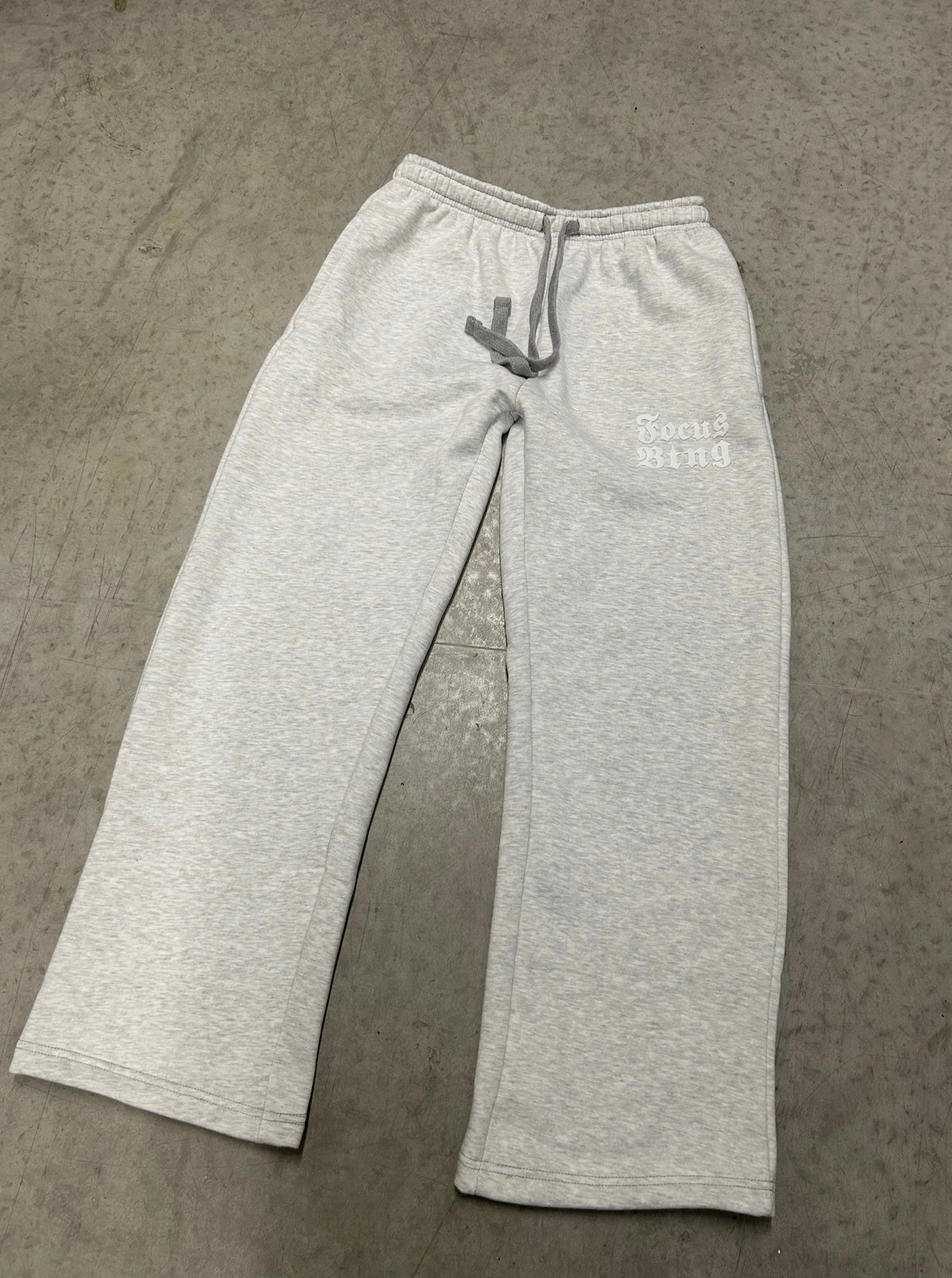 Grey focus pants